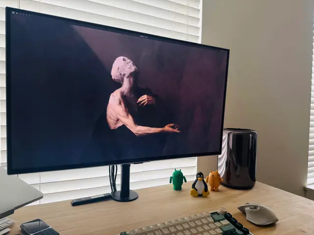 Took out the trash, installed Omarchy!